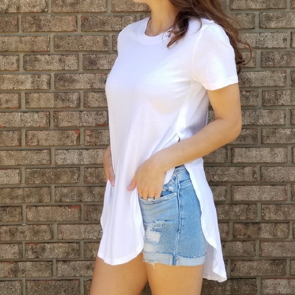 ▫️LAST 1▫️Back To Basics Side Slit Tee - Picture 7 of 8